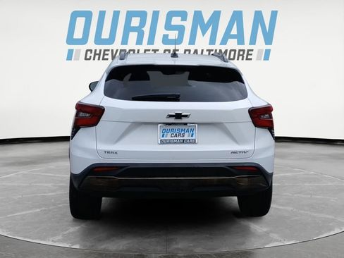 Used 2025 Chevrolet Trax ACTIV w/ Driver Confidence Package image 5