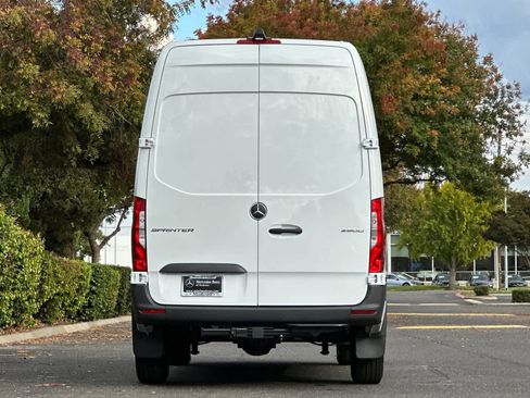 New 2026 Mercedes-Benz Sprinter 2500 image 4