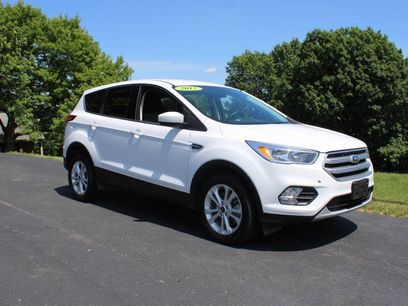 Used 2017 Ford Escape SE