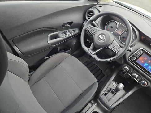 Used 2025 Nissan Kicks Play S FWD image 16