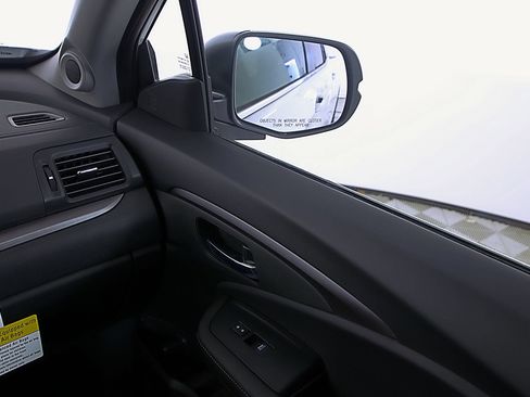 Used 2025 Honda Ridgeline RTL+ image 17