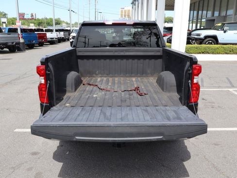 Used 2022 Chevrolet Silverado 1500 LT image 13