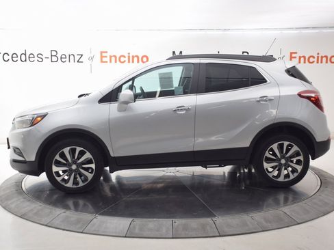 Used 2022 Buick Encore Preferred w/ Safety Package image 3