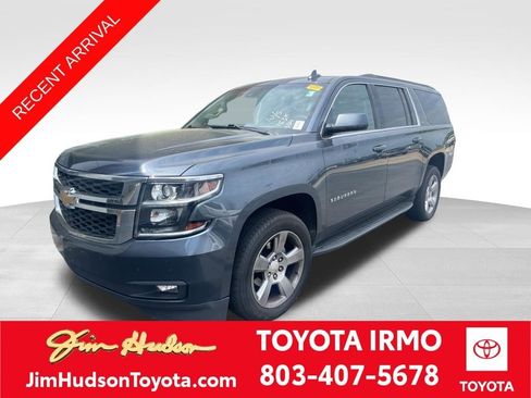 Used 2019 Chevrolet Suburban LT image 1