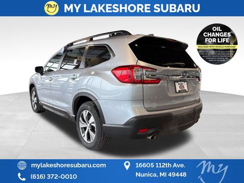 Certified 2024 Subaru Ascent Premium w/ Convenience Package image 8