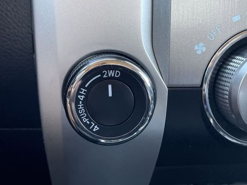 Used 2020 Toyota Tundra SR5 image 25