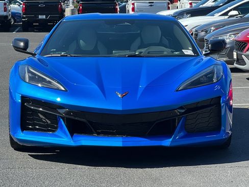 Used 2024 Chevrolet Corvette Z06 RWD image 10