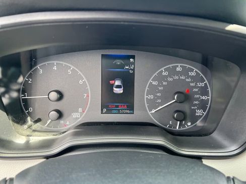 Used 2024 Toyota Corolla LE FWD image 15