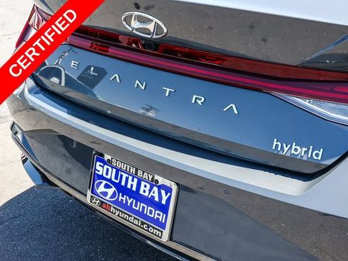 Certified 2023 Hyundai Elantra Limited FWD image 7