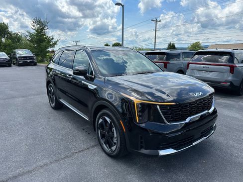 New 2026 Kia Sorento EX AWD/4WD image 3
