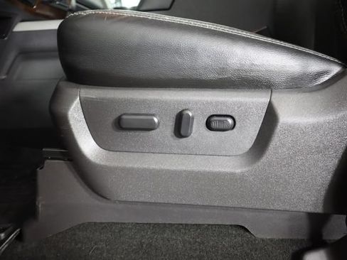 Used 2016 Ford F350 Lariat w/ Lariat Ultimate Package AWD/4WD image 47