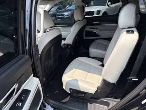 Used 2021 Kia Telluride SX w/ SX Prestige Package AWD/4WD image 17
