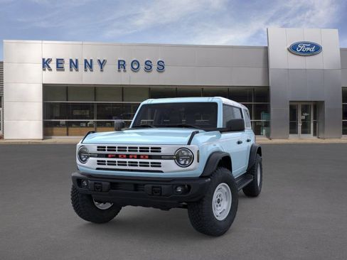 New 2025 Ford Bronco Heritage Edition image 3