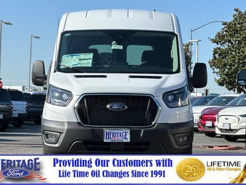 New 2025 Ford Transit 250 148 Medium Roof image 9