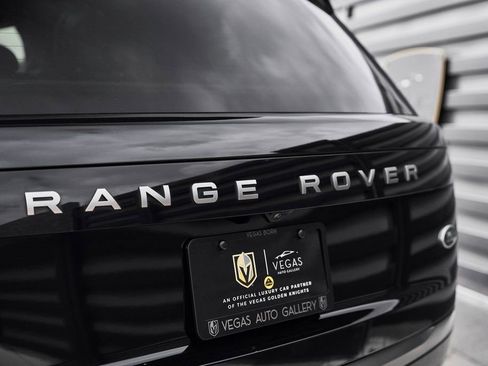 Used 2023 Land Rover Range Rover SE AWD/4WD image 10