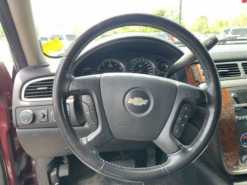 Used 2007 Chevrolet Avalanche LTZ w/ LTZ Preferred Equipment Group AWD/4WD image 6