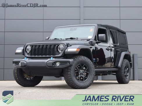 Used 2024 Jeep Wrangler Unlimited AWD/4WD image 1