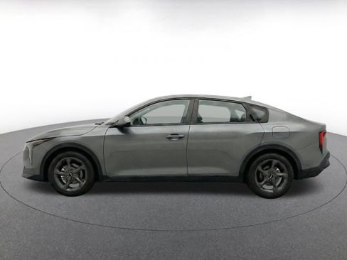 Used 2025 Kia K4 FWD image 4