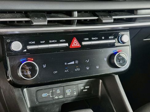 Used 2025 Hyundai Tucson SEL FWD image 23