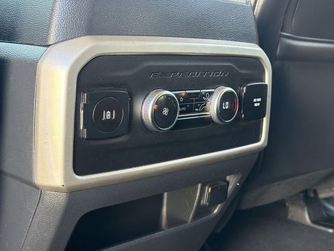 Used 2024 Ford Expedition Max XLT RWD image 42