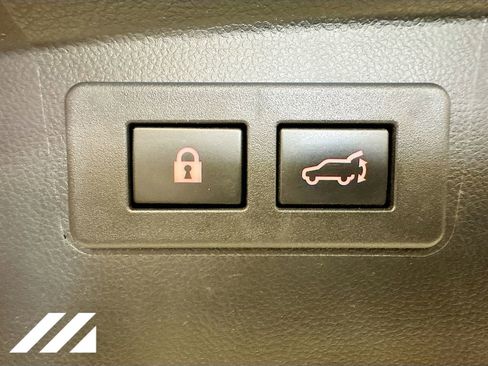 Used 2022 Subaru Outback Premium image 27