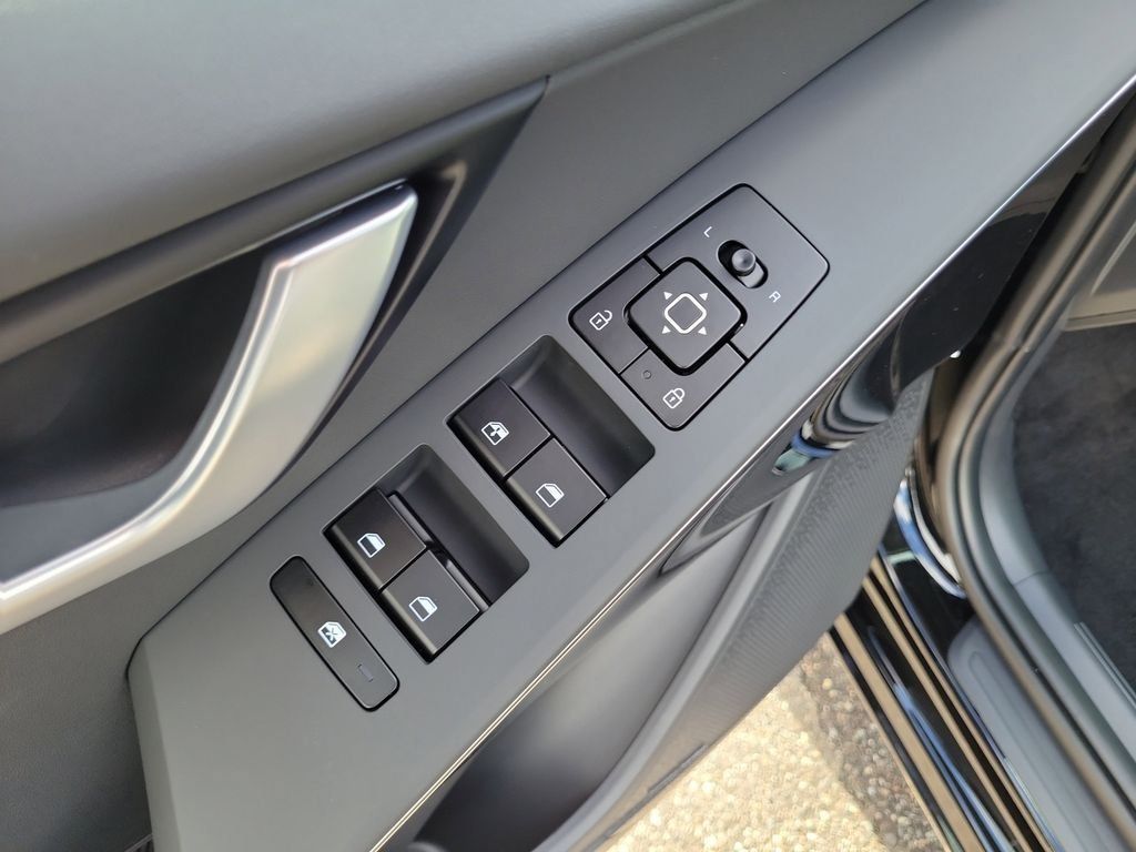 New 2026 Kia Niro EX w/ EX Premium Package FWD image 22