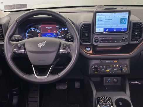 Used 2022 Ford Bronco Sport Outer Banks w/ Tech Package AWD/4WD image 25