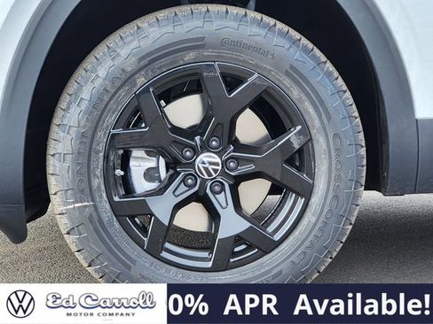 New 2026 Volkswagen Atlas Peak Edition image 10