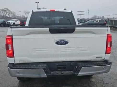 Used 2022 Ford F150 XLT image 6