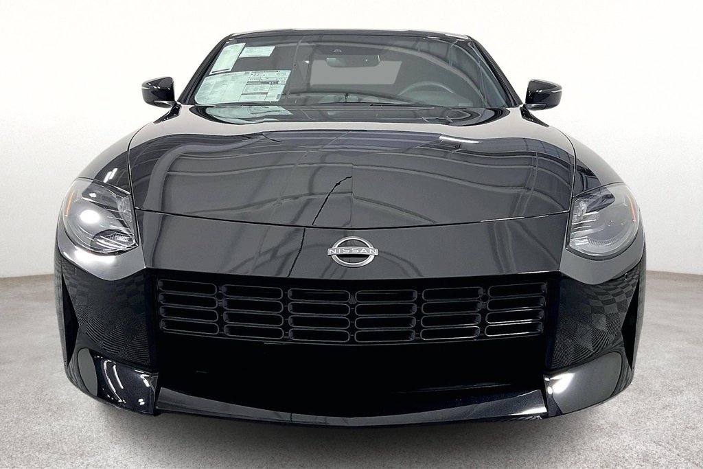 New 2026 Nissan Z Performance w/ Floor Mat Package RWD image 3