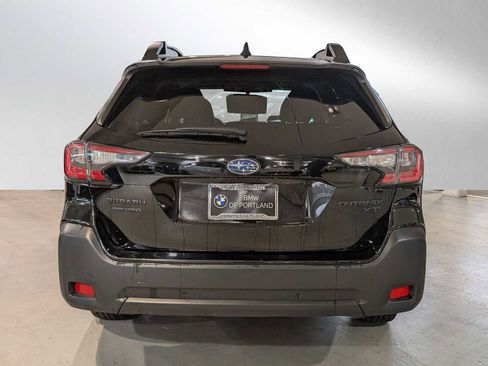 Used 2024 Subaru Outback Onyx Edition XT AWD/4WD image 4