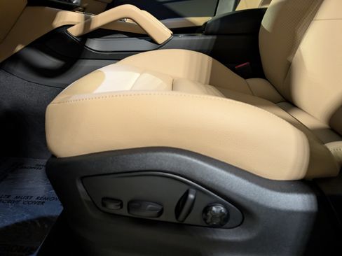 New 2026 Porsche Cayenne AWD/4WD image 19