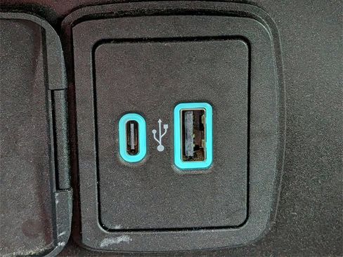 Used 2023 Ford Bronco Wildtrak image 20