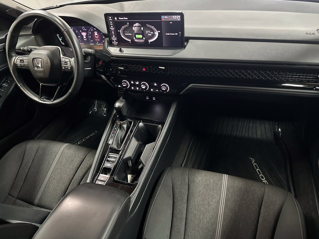 Used 2024 Honda Accord Sport image 11