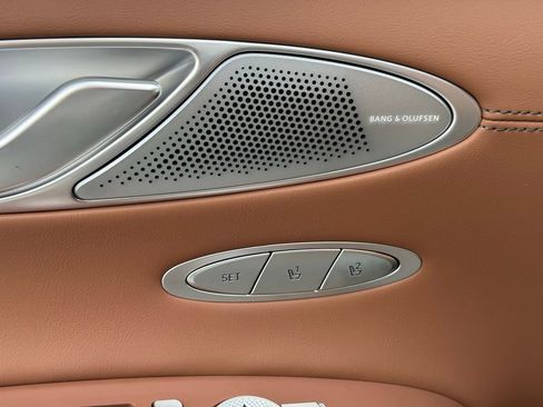 New 2026 Genesis GV70 2.5T Advanced image 27