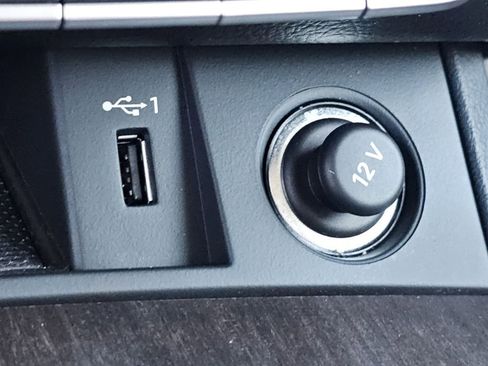 Used 2023 Audi Q5 2.0T Premium w/ Convenience Package image 16