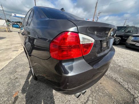 Used 2008 BMW 328i Sedan RWD image 6