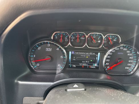 Used 2019 Chevrolet Silverado 1500 LT w/ Texas Edition image 10