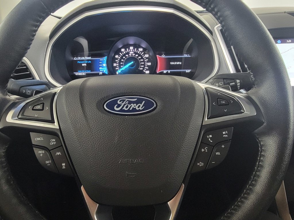 Used 2019 Ford Edge SEL w/ Equipment Group 201A AWD/4WD image 18
