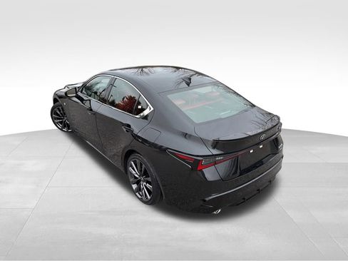 Used 2023 Lexus IS 350 F Sport image 4