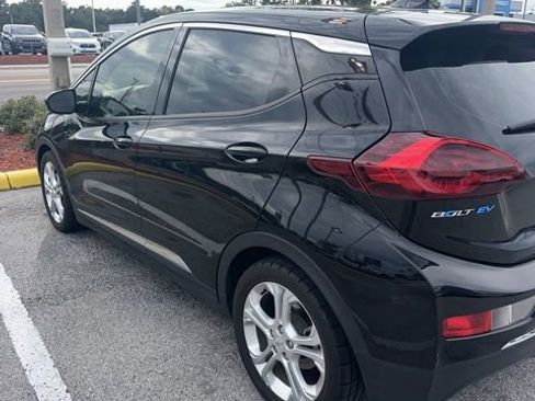 Used 2020 Chevrolet Bolt LT FWD image 14