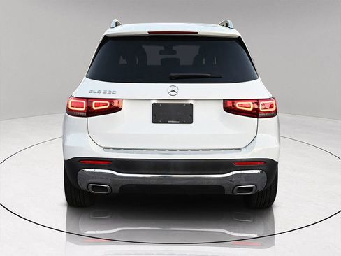 Certified 2022 Mercedes-Benz GLB 250 image 5