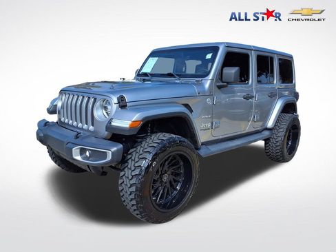 Used 2019 Jeep Wrangler Unlimited Sahara AWD/4WD image 1