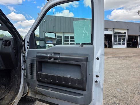 Used 2016 Ford F350 XL w/ Power Equipment Group AWD/4WD image 28
