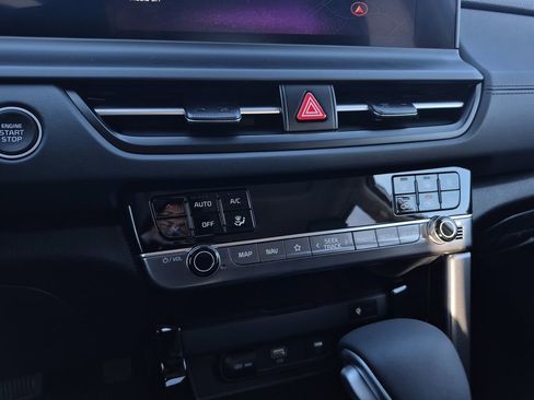 New 2026 Kia Seltos EX image 21