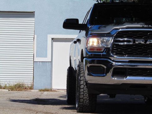 Used 2019 RAM 2500 Tradesman AWD/4WD image 34