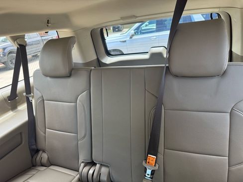 Used 2018 Chevrolet Suburban Premier w/ Max Trailering Package AWD/4WD image 33