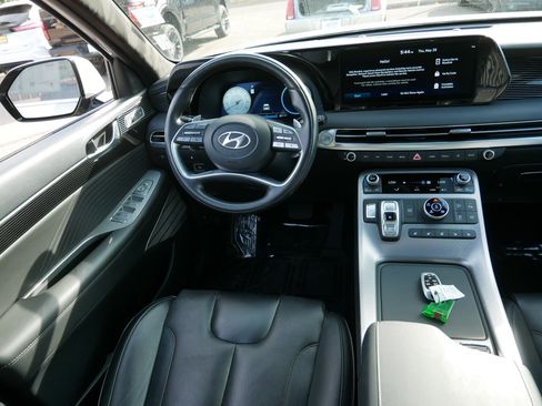 Used 2023 Hyundai Palisade Calligraphy AWD/4WD image 9