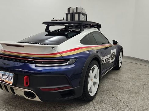 Used 2024 Porsche 911 Dakar image 22
