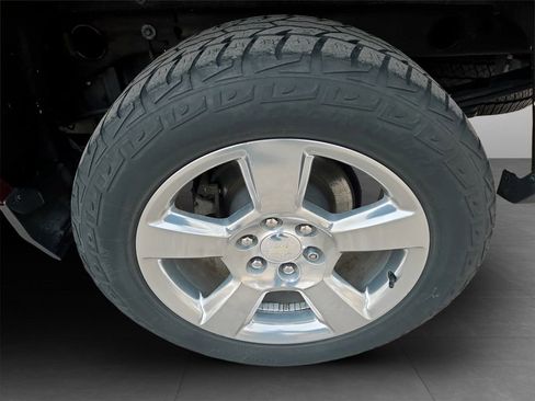 Used 2017 Chevrolet Silverado 1500 LT w/ All Star Edition image 33